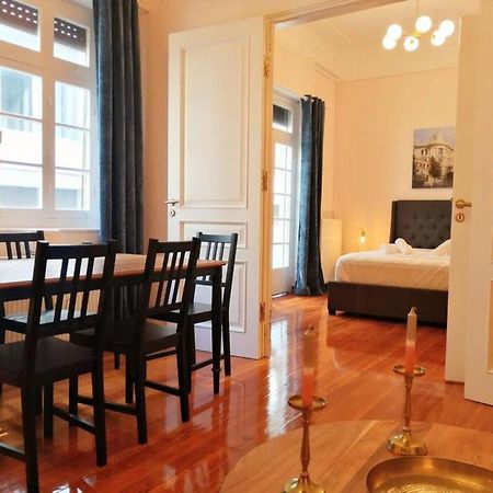 Elegant Apartment In Syntagma Square Athens Exterior photo
