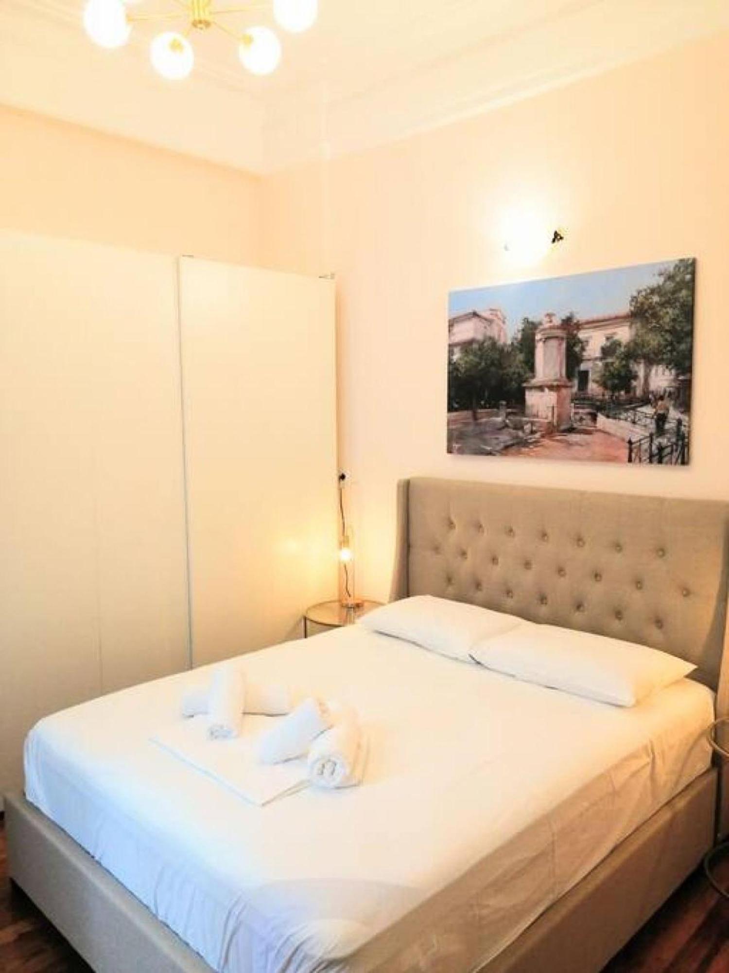 Elegant Apartment In Syntagma Square Athens Exterior photo